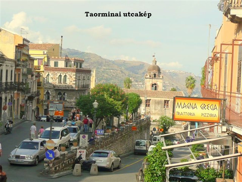 Taorminai utcakép