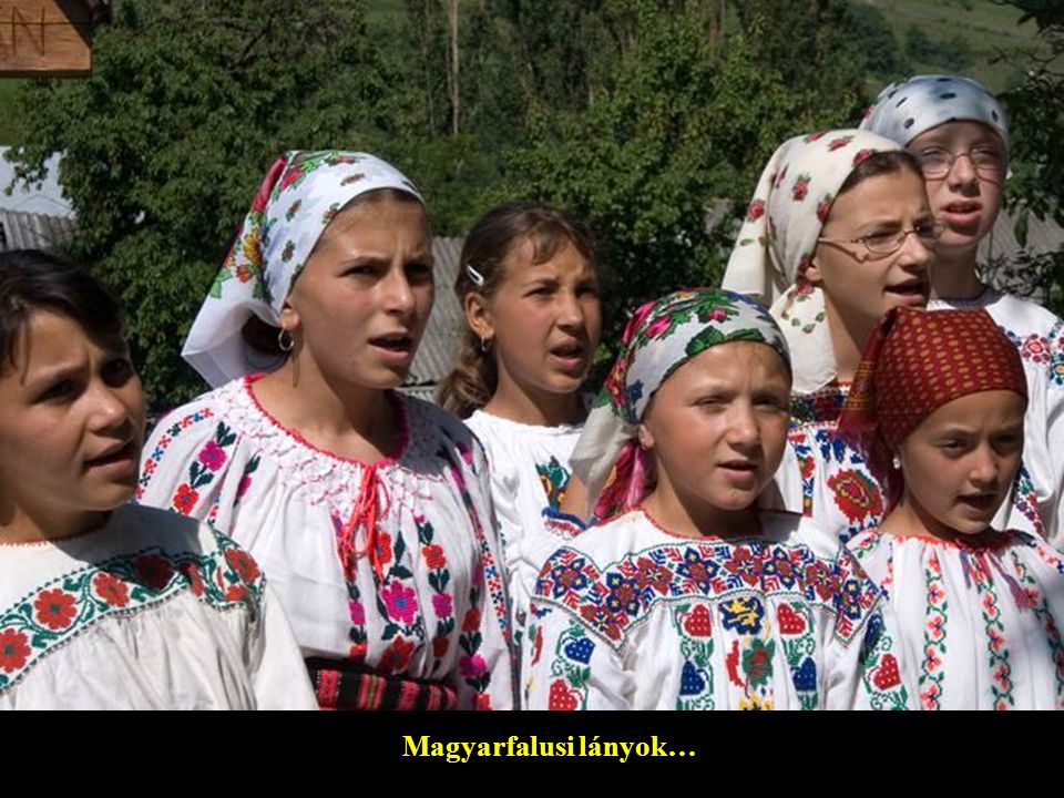 Magyarfalusi lányok…