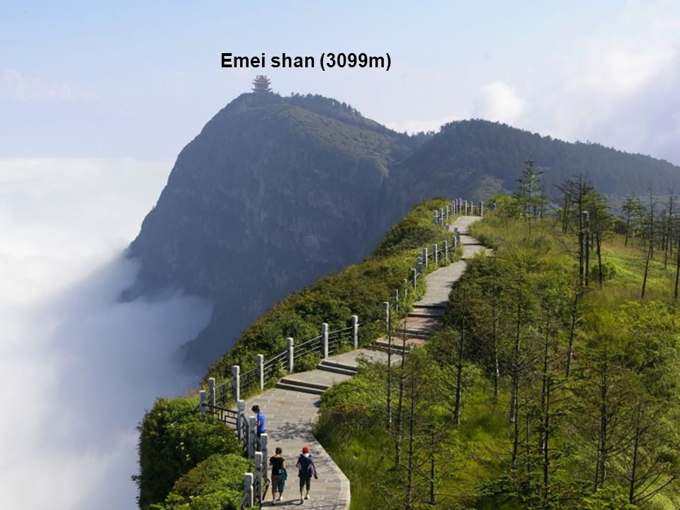 Emei shan (3099m)