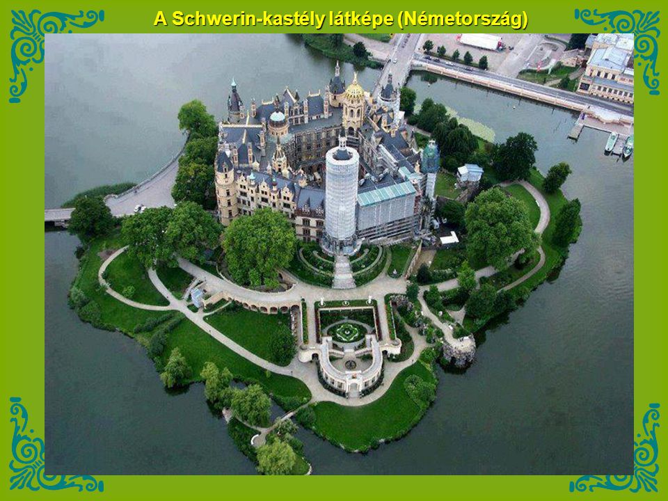 A Schwerin-kastély látképe (Németország)